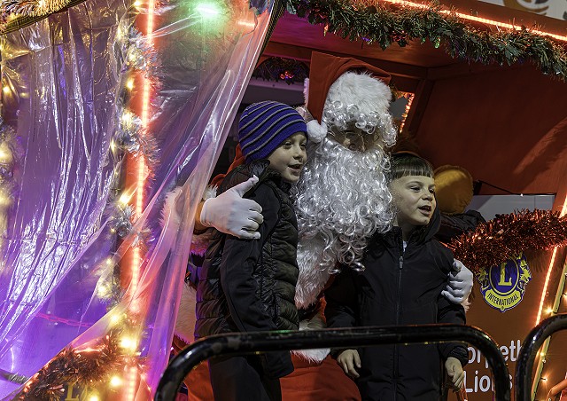 34ashingtonxmaslights