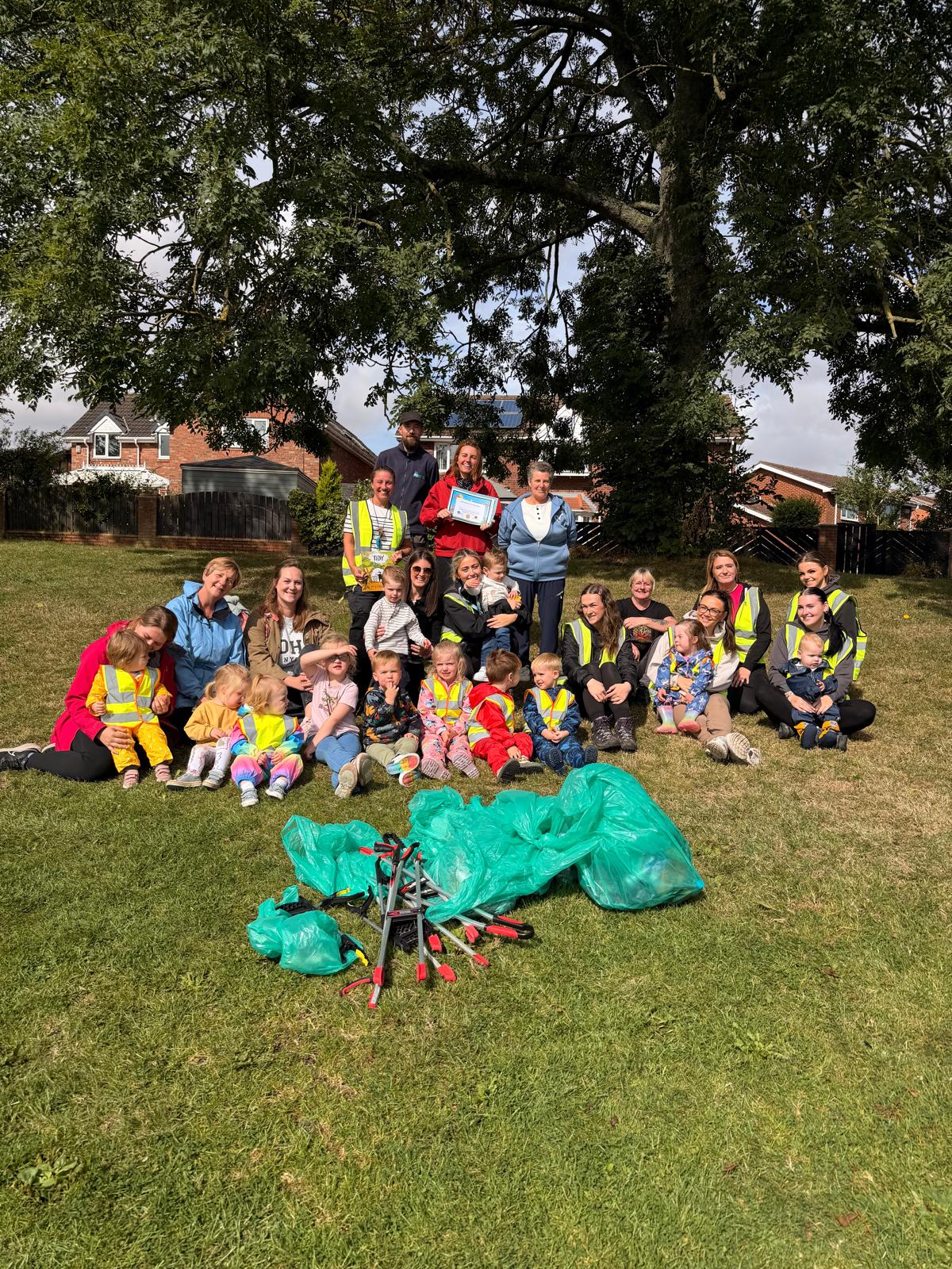 Civic Head joins Wildfox Day Nursery children for community litter pick at People’s Park
