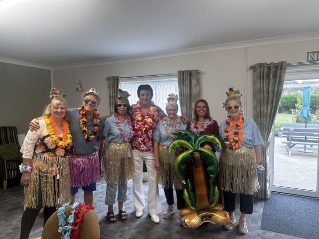 Civic Head celebrates community at Ethel House Beach Party