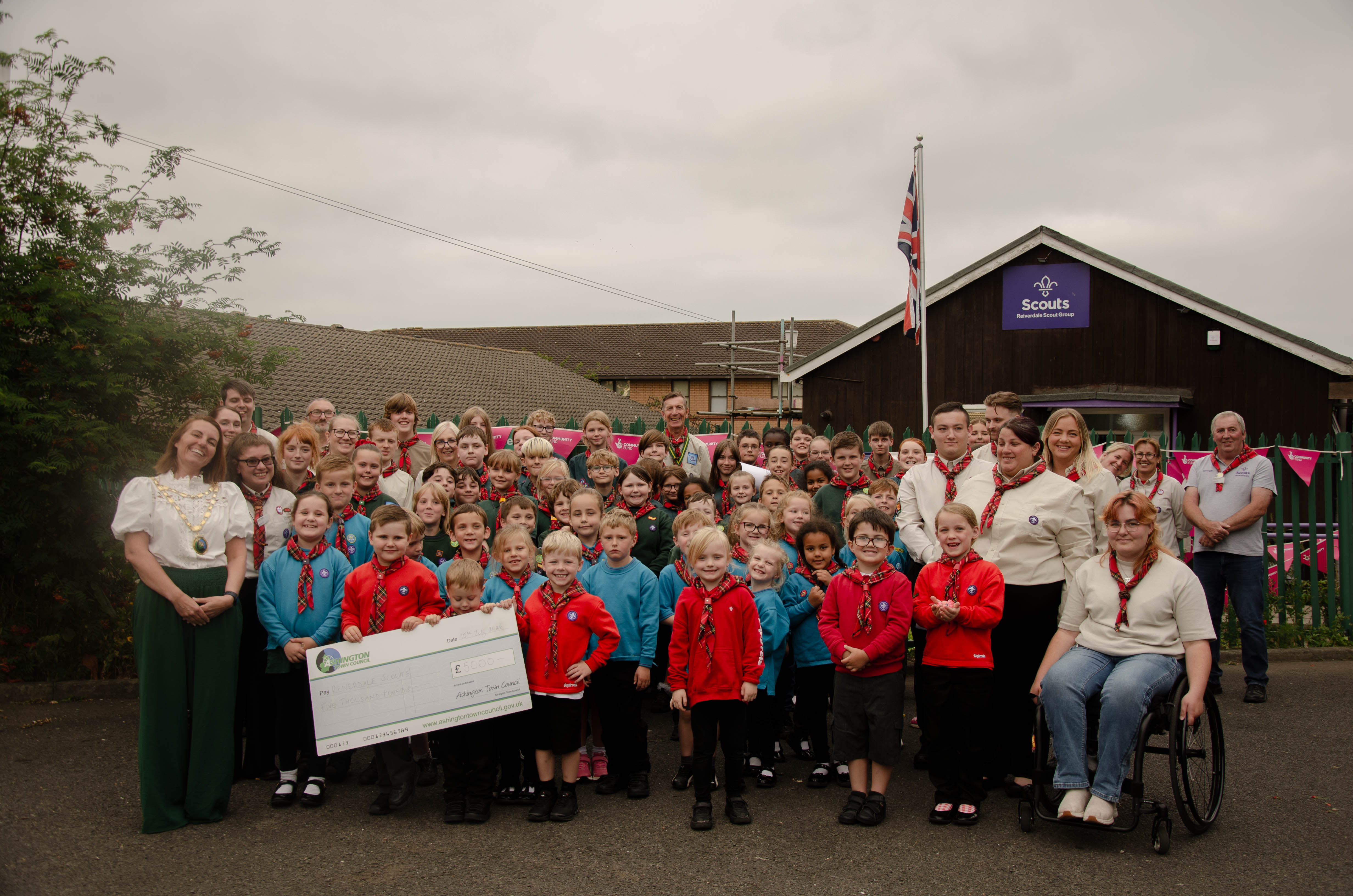 Civic Head celebrates Reiverdale Scout Group's award ceremony success