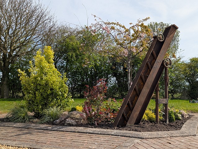pxl_20250411_131037454